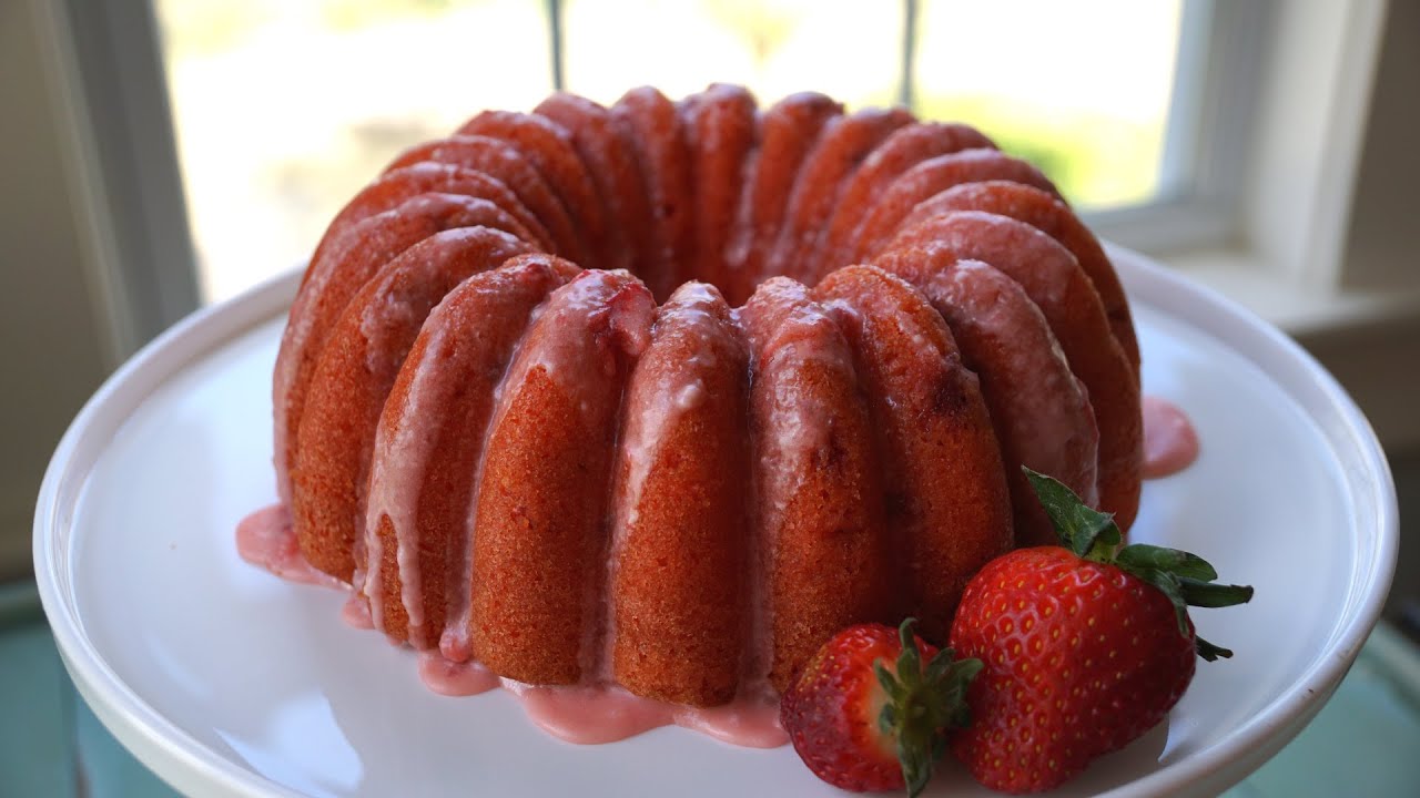 Bakery Bundt Cake with Strawberry Glaze and Strawberry Filling